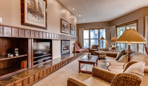 Condo, 3 Bedrooms