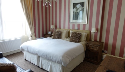 Luxury Room