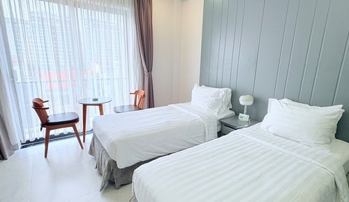 2 Single Bed