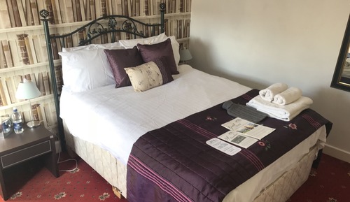 Double Room (The Librarians Room)