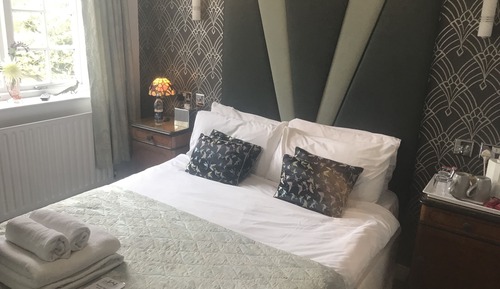 Double Room (Deco Room)