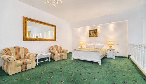 Executive Double or Twin Room, 2 Queen Beds, Balcony, Mountain View