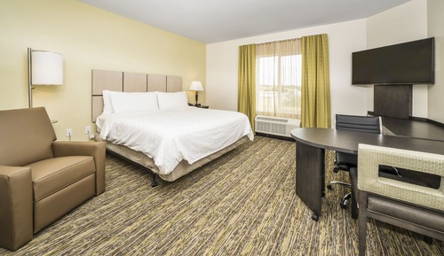 Studio Suite, 1 King Bed, Accessible, Kitchen (Communication)