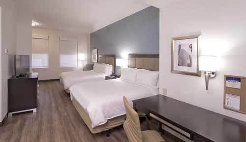 Basic Studio Suite, 2 Queen Beds (Accessible Shower)