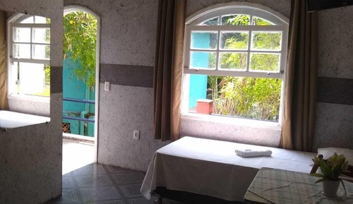 Triple Room, Multiple Beds