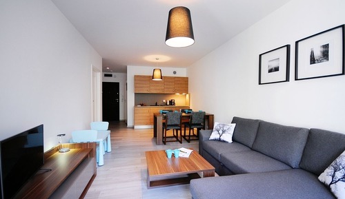 Classic Apartment (F204)