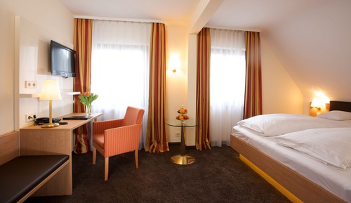 Comfort Double Room, Private Bathroom