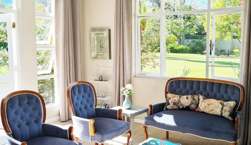 Honeymoon Suite, 1 Queen Bed, Refrigerator, Garden View
