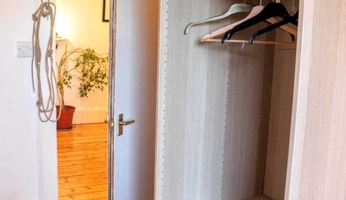 Apartment (5 Bedrooms)