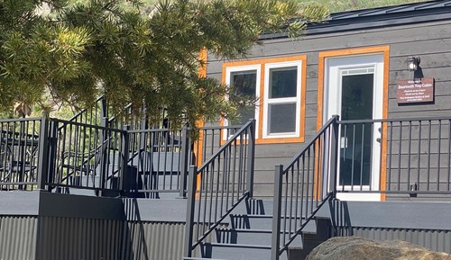 Panoramic Cabin