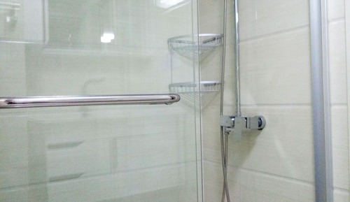 Basic Double Room, Shared Bathroom