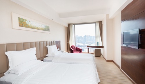 Deluxe Macao View Twin Beds Room