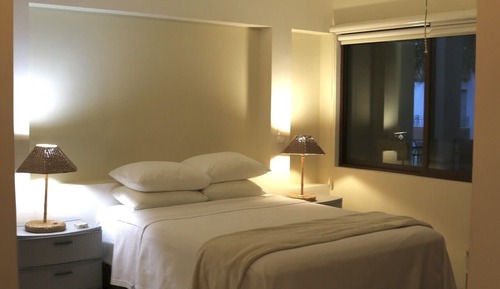 Lirio 6 , one  Double Bed, Pool View, Tower