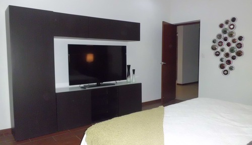 Family Condo, 2 Bedrooms, Marina View
