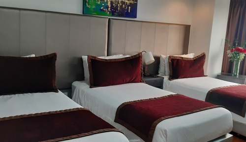 Standard Twin Room
