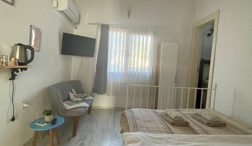 Exclusive Room