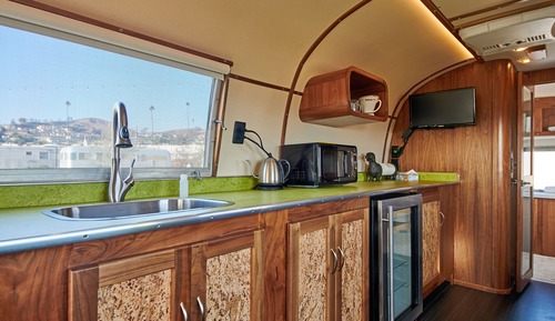 Green Eggs and Ham - Premium Room, 1 Queen Bed
