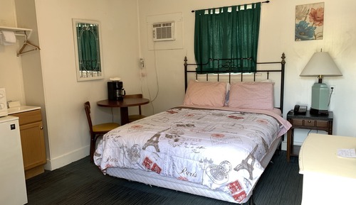 Economy Single Room