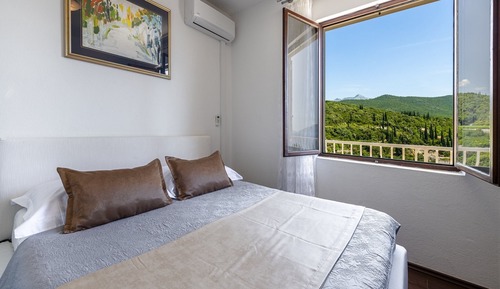 Double Room (Guest House Rooms Rose - Romantic Dou)