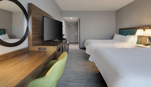 Room, 2 Queen Beds, Refrigerator
