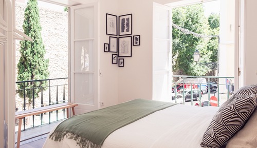 City Apartment, 1 Bedroom, Balcony (Conqvistador 101)
