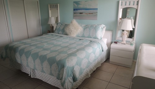 Superior Apartment, 1 Bedroom (Intracoastal View)