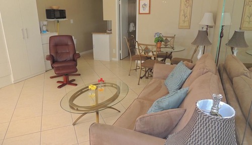 Studio (Intracoastal View)