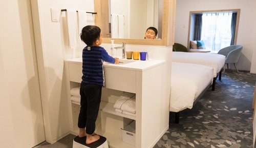 Deluxe Twin (Separate Bath and  Toilet) for 1 person - Non - Smoking / Bench Type