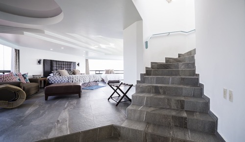 Elite Penthouse