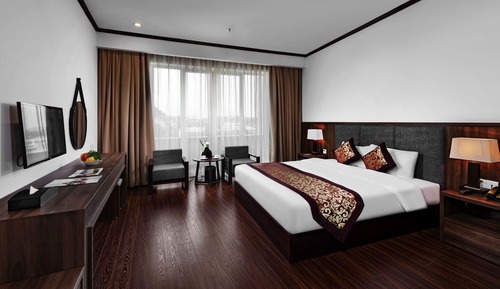 Deluxe Double or Twin Room