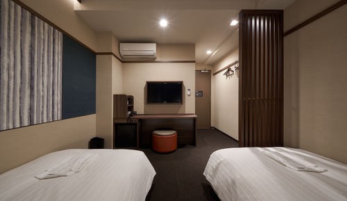 Twin Room, Non Smoking (No Housekeeping)