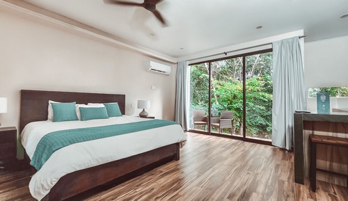 Jungle View Suite
