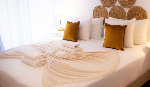 Family Quadruple Room, Shared Bathroom