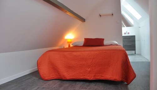 Duplex (Vintage)