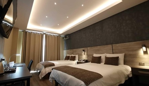 Superior Double Room, City View