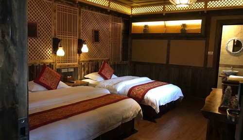 Deluxe Family Room, Balcony