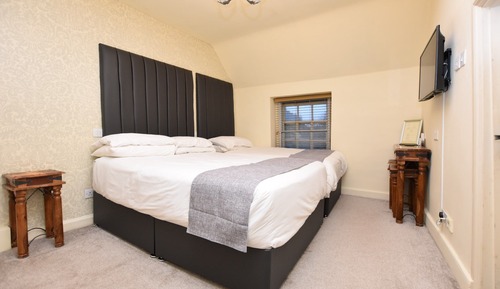 Comfort Triple Room, Ensuite