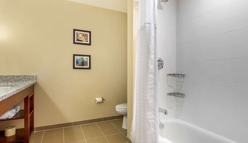 Suite, 2 Queen Beds, Non Smoking