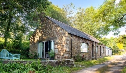 Classic Double Room, 1 King Bed (Coombe Farm - Peacock's Perch)