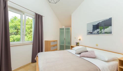 City Apartment, Terrace (1 Bedroom)