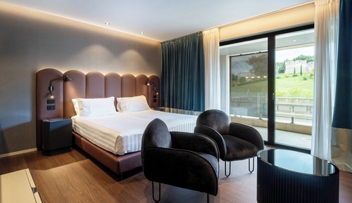 Deluxe Suite (Terrace)