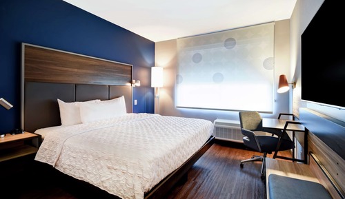 Room, 1 King Bed