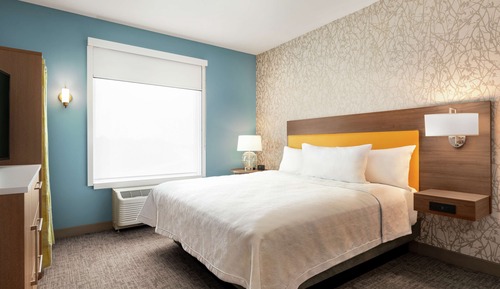 Suite, 1 Bedroom (Hearing)
