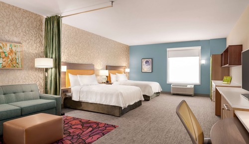 Studio Suite, Multiple Beds (Roll-In Shower)