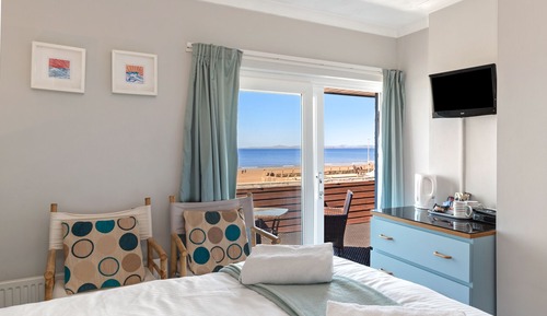 Superior Double Room, Ensuite, Sea View (Balcony overlooking beach)