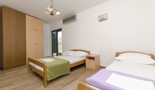 Apartment (A2)