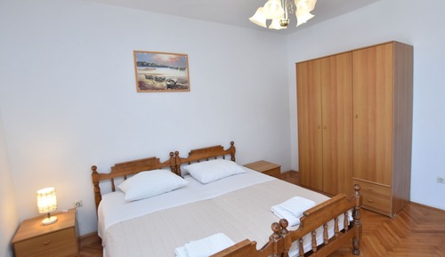 Apartment (A1)