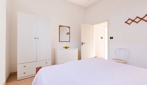Standard House, 3 Bedrooms