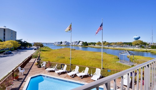 2 Queen Beds, Bay View