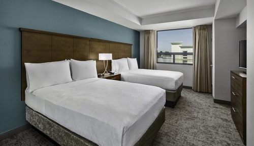 Suite, 2 Double Beds, Kitchen